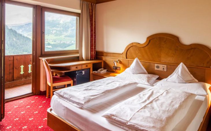 Sporthotel Panorama, Corvara, Double Bedroom